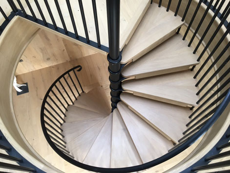 Spiral staircase manufacturers in chennai
